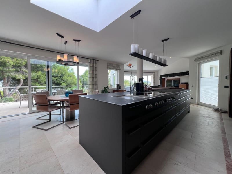 4 bedroom Villa for sale in Santa Ponsa with pool - € 3,950,000 (Ref: 9690484)