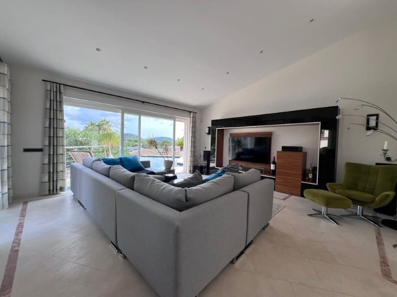 4 bedroom Villa for sale in Santa Ponsa with pool - € 3,950,000 (Ref: 9690484)