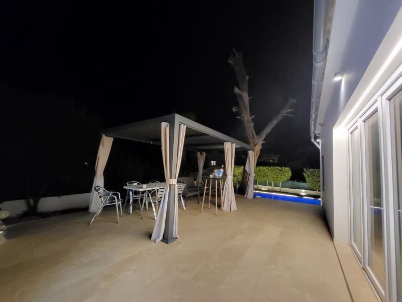 3 bedroom Villa for rent in Costa de la Calma with pool - € 4,600 (Ref: 9711903)