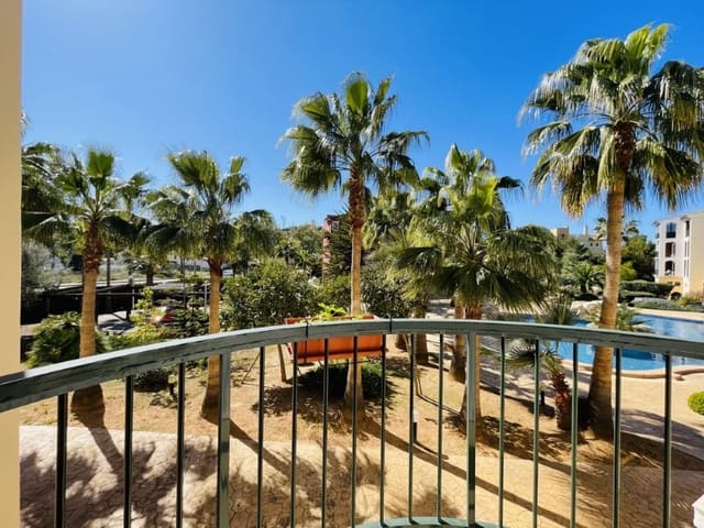 Apartamento de 2 habitaciones en Santa Ponsa, Calvià en alquiler con piscina - 2.500 € (Ref: 9714834)