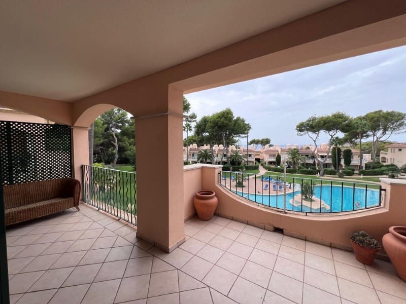 2 sovrum Lägenhet till salu i Santa Ponsa med pool - 650 000 € (Ref: 9721560)