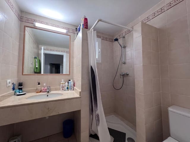 Apartamento de 2 habitaciones en Santa Ponsa, Calvià en venta con piscina - 650.000 € (Ref: 9721560)