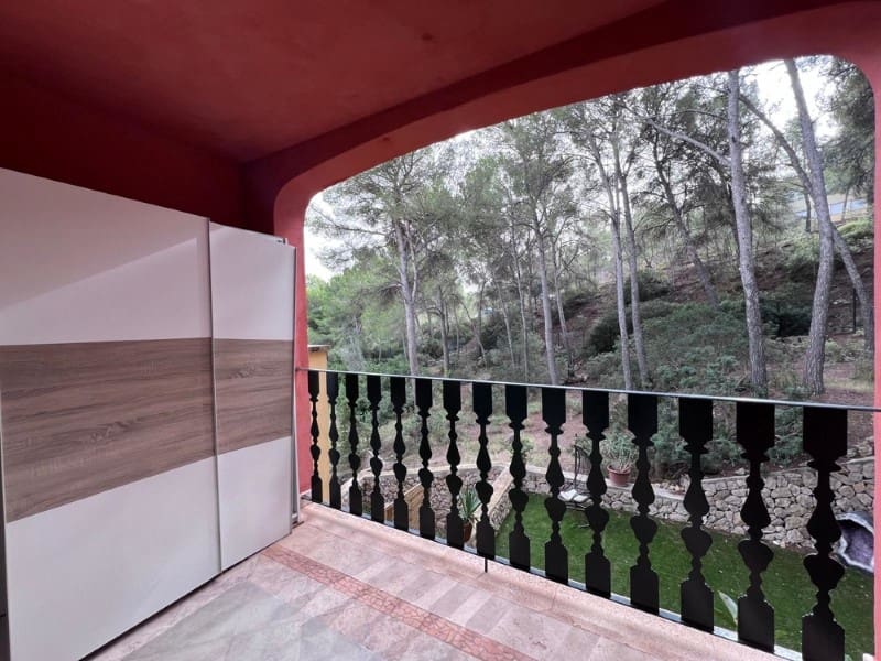 4 bedroom Apartment for rent in Santa Ponsa with pool garage - € 3,500 (Ref: 9721561)