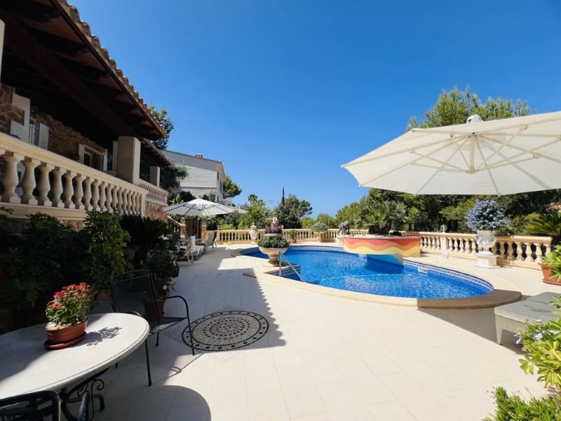 4 sovrum Villa till salu i Costa de la Calma med pool - 2 250 000 € (Ref: 9721562)