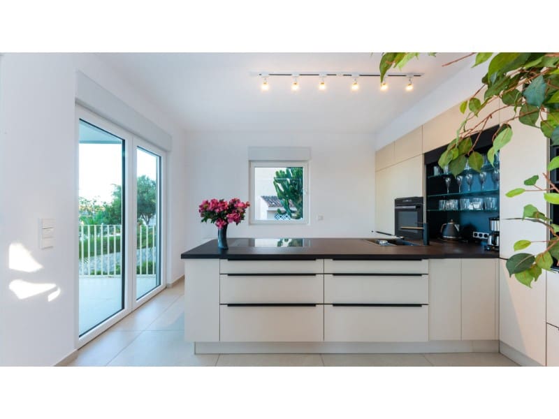 4 bedroom Villa for rent in Palmanova with pool - € 9,900 (Ref: 9732010)