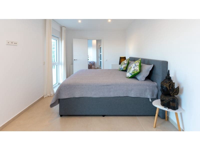 4 bedroom Villa for rent in Palmanova with pool - € 9,900 (Ref: 9732010)