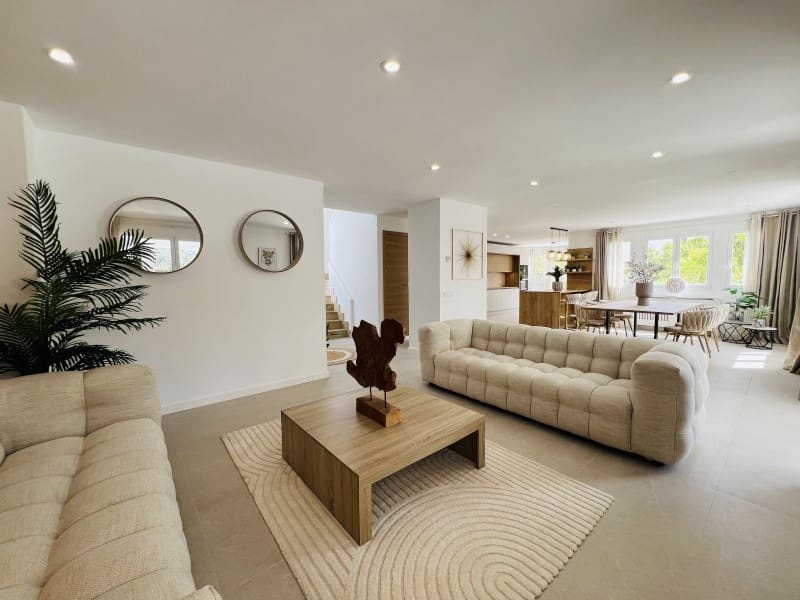 4 slaapkamer Villa te koop in Santa Ponsa met zwembad garage - € 2.995.000 (Ref: 9738465)