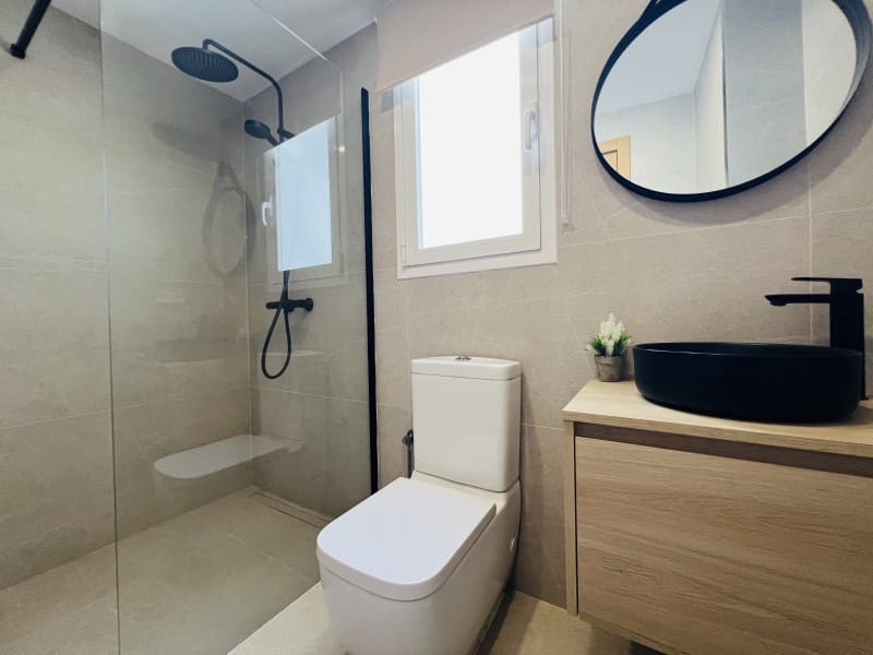 4 slaapkamer Villa te koop in Santa Ponsa met zwembad garage - € 2.995.000 (Ref: 9738465)