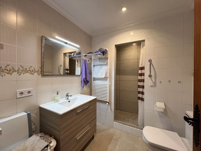 Apartamento de 2 habitaciones en Peguera / Paguera en alquiler - 1.500 € (Ref: 9780445)