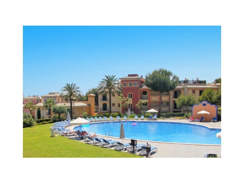 2 chambre Appartement à vendre à Santa Ponsa avec piscine - 825 000 € (Ref: 9788315)