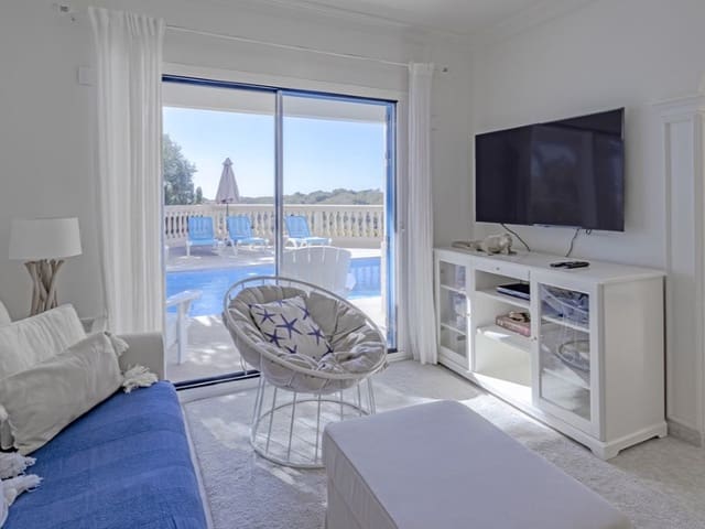 3 soveværelse Villa til salg i Cala Pi, Llucmajor med swimmingpool - € 2.490.000 (Ref: 9817984)