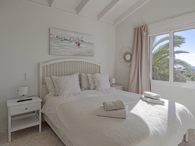 3 soveværelse Villa til salg i Cala Pi, Llucmajor med swimmingpool - € 2.490.000 (Ref: 9817984)