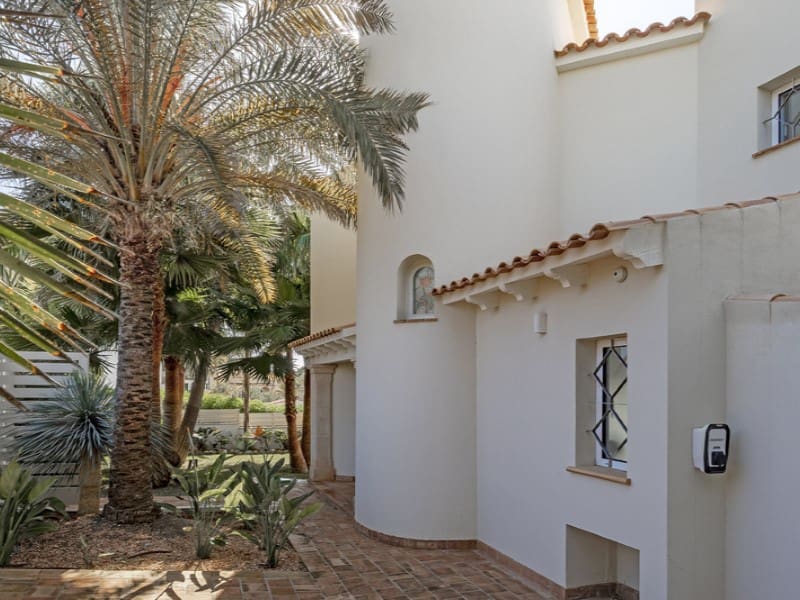 3 soveværelse Villa til salg i Llucmajor med swimmingpool - € 2.490.000 (Ref: 9817984)