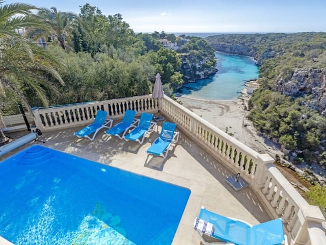 3 soveværelse Villa til salg i Cala Pi, Llucmajor med swimmingpool - € 2.490.000 (Ref: 9817984)