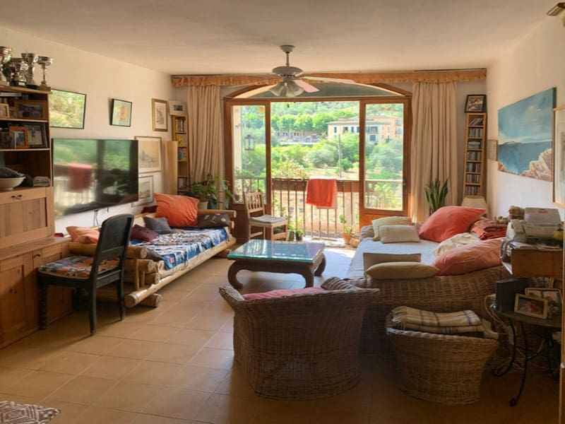3 bedroom Apartment for sale in Bunyola - € 580,000 (Ref: 9820317)