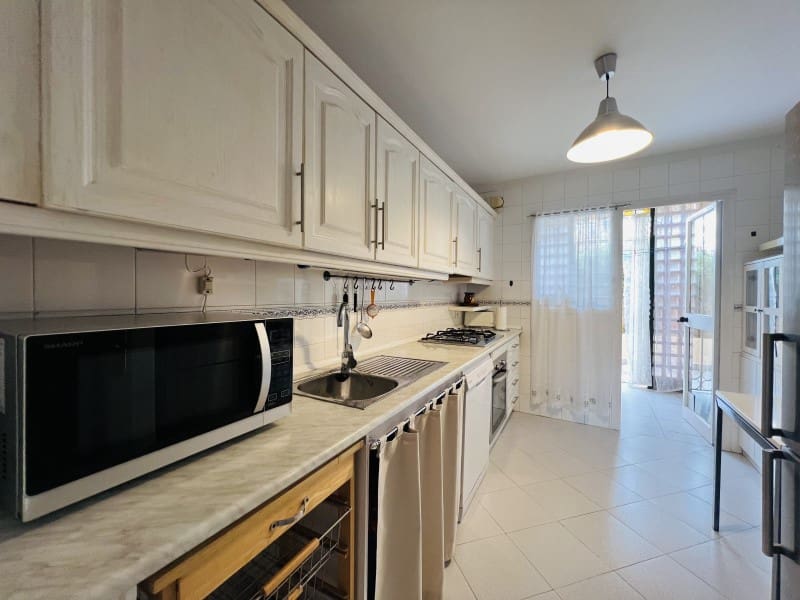 Apartamento de 2 habitaciones en Santa Ponsa en alquiler con piscina - 1.600 € (Ref: 9820319)