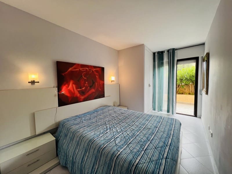Apartamento de 2 habitaciones en Santa Ponsa en alquiler con piscina - 1.600 € (Ref: 9820319)