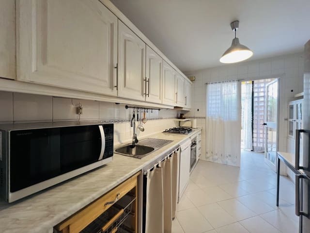 2 makuuhuone Huoneisto vuokrattavana paikassa Santa Ponsa, Calvià mukana uima-altaan - 1 600 € (Ref: 9820319)