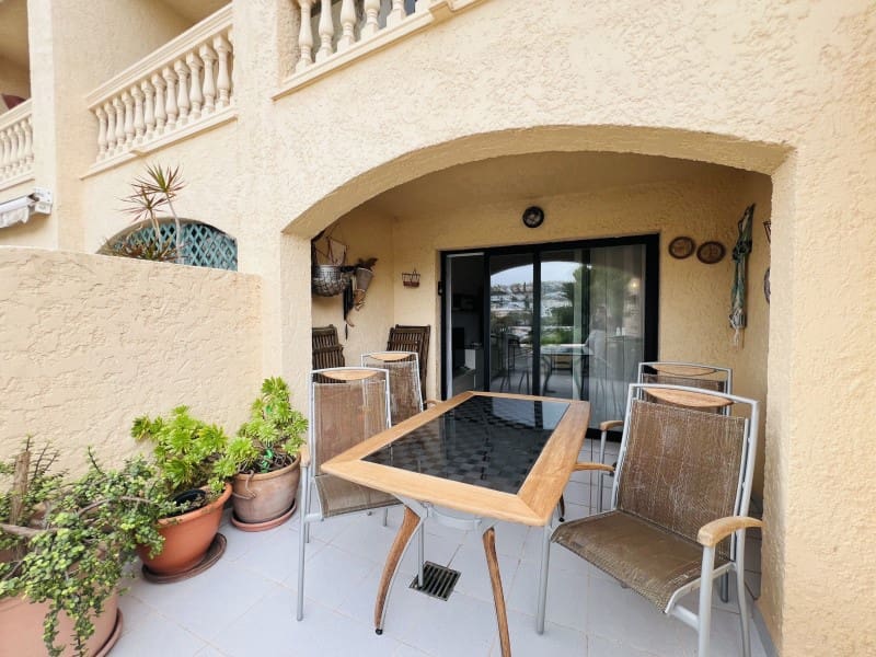 Apartamento de 2 habitaciones en Santa Ponsa en alquiler con piscina - 1.600 € (Ref: 9820319)