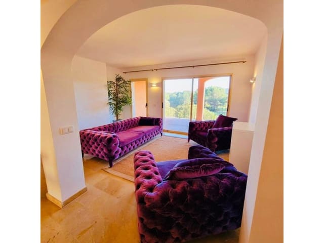 2 bedroom Apartment for rent in Santa Ponsa, Calvià with pool garage - € 3,000 (Ref: 9828997)