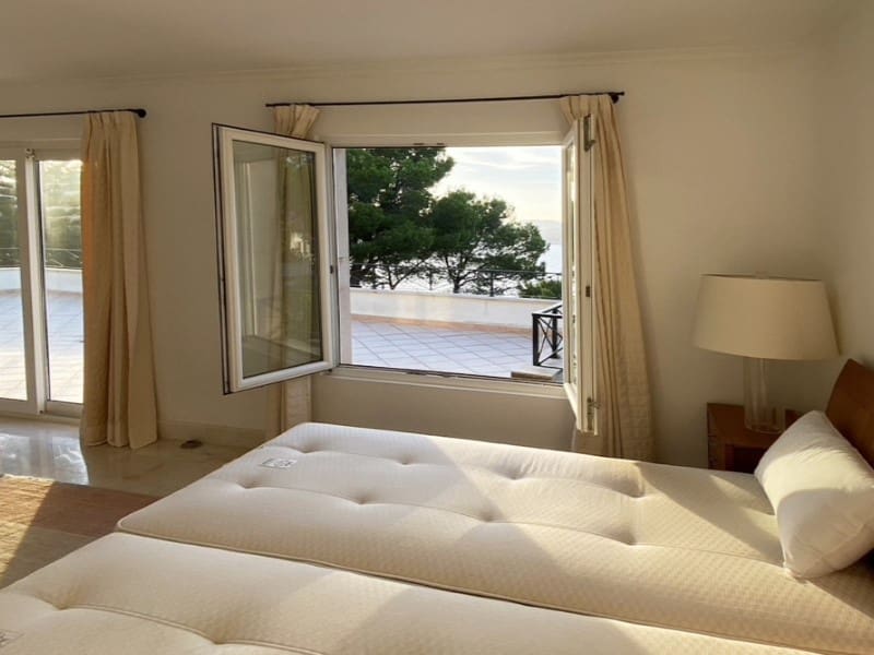 5 sypialnia Willa do wynajęcia w Santa Ponsa z basenem garażem - 9 500 € (Ref: 9851544)