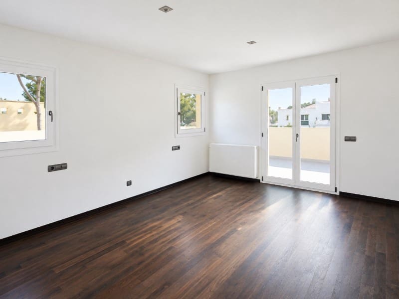 3 bedroom Villa for sale in Sol de Mallorca with pool garage - € 2,600,000 (Ref: 9855346)