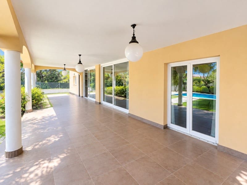 3 bedroom Villa for rent in Sol de Mallorca with pool garage - € 6,300 (Ref: 9855347)