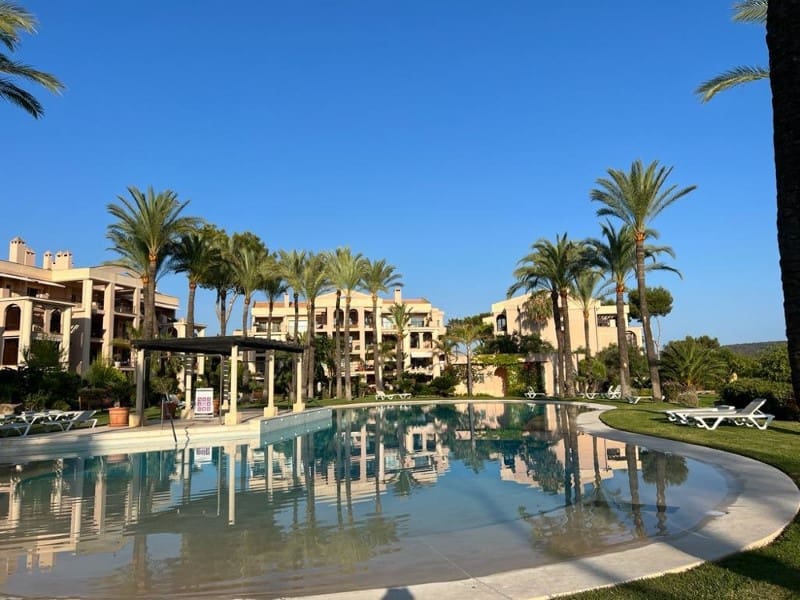 1 soverom Leilighet til salgs i Santa Ponsa - € 840 000 (Ref: 9859881)