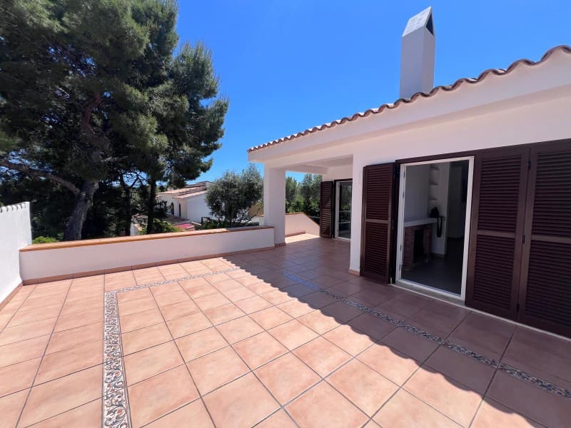 3 bedroom Apartment for rent in Santa Ponsa - € 2,000 (Ref: 9859882)