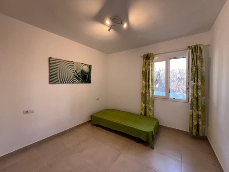 3 bedroom Apartment for rent in Santa Ponsa - € 2,000 (Ref: 9859882)