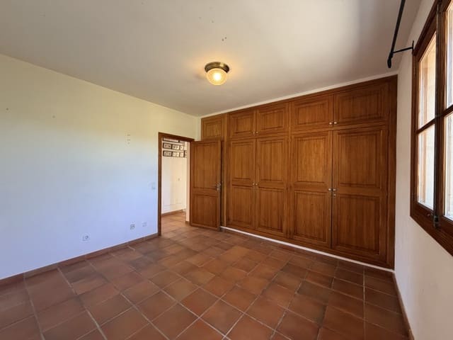 4 soverom Finca/Herregård til salgs i Establiments, Palma de Mallorca med garasje - € 1 200 000 (Ref: 9861787)