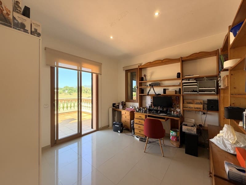 4 soverom Finca/Herregård til salgs i Palma de Mallorca med garasje - € 1 200 000 (Ref: 9861787)