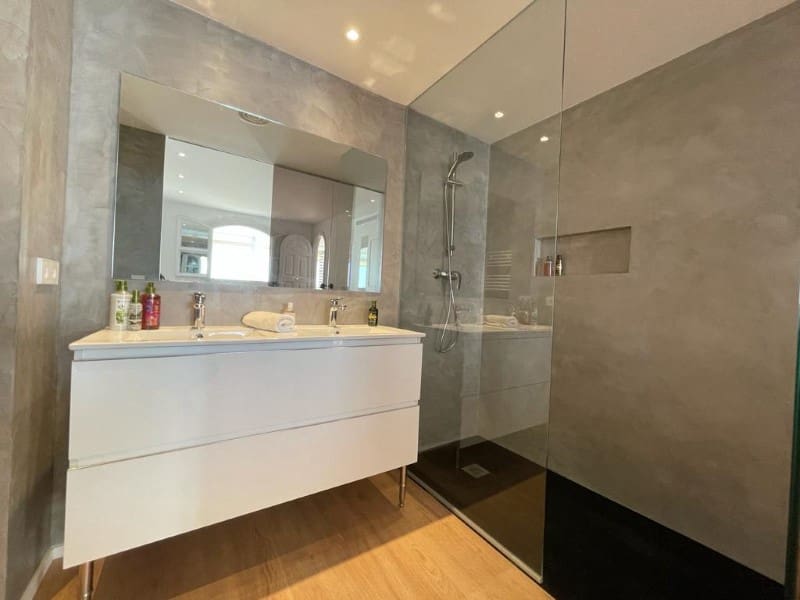 2 bedroom Apartment for sale in Palma de Mallorca - € 599,000 (Ref: 9861788)