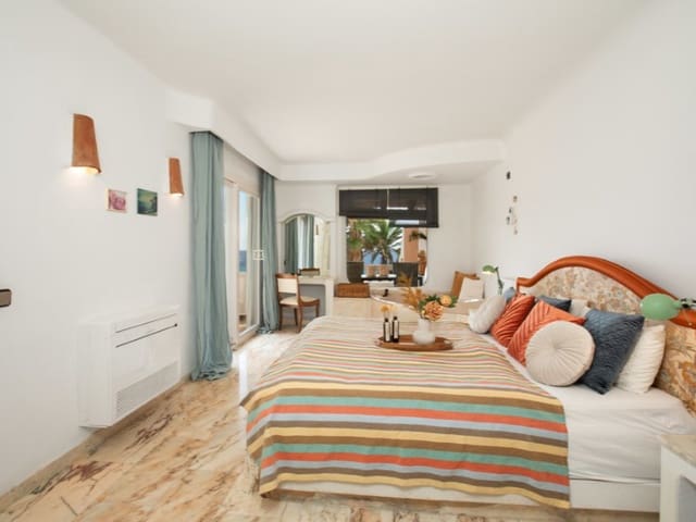 3 sovrum Lägenhet till salu i Costa de la Calma, Calvià med pool - 1 680 000 € (Ref: 9861789)