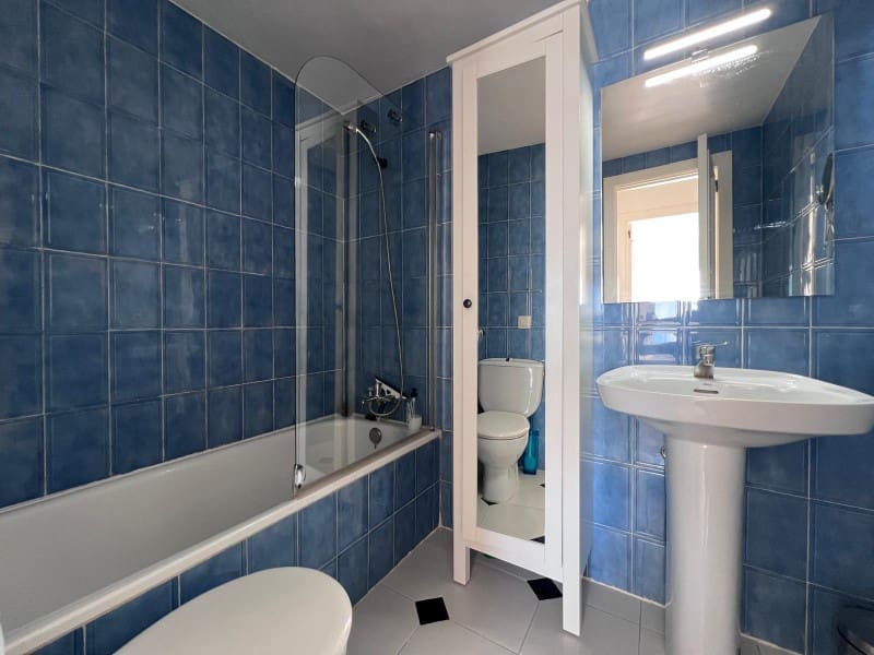 Apartamento de 2 habitaciones en Magalluf en alquiler con piscina garaje - 2.500 € (Ref: 9865085)