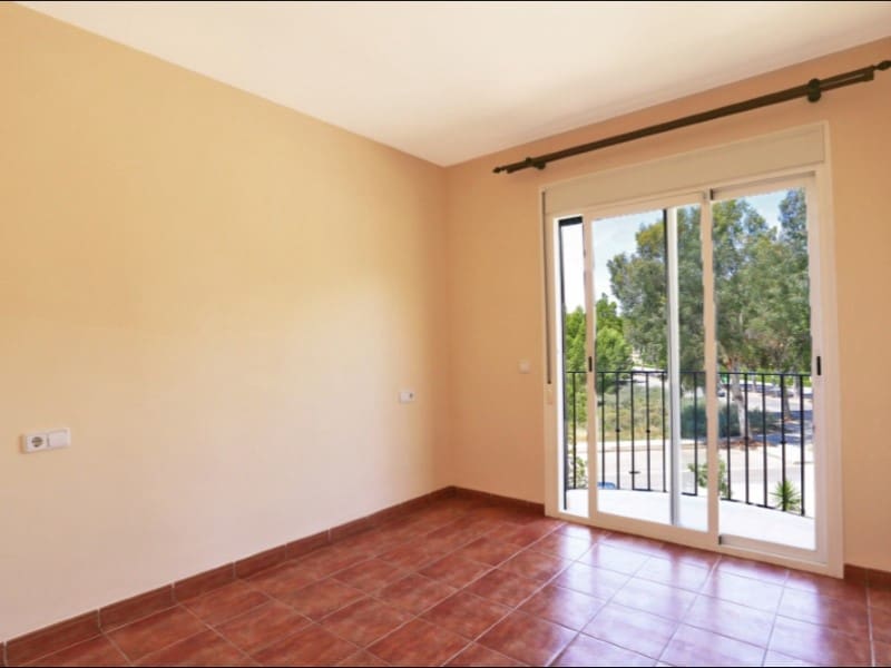 3 quarto Apartamento para arrendar em Santa Ponsa com piscina garagem - 2 500 € (Ref: 9890073)