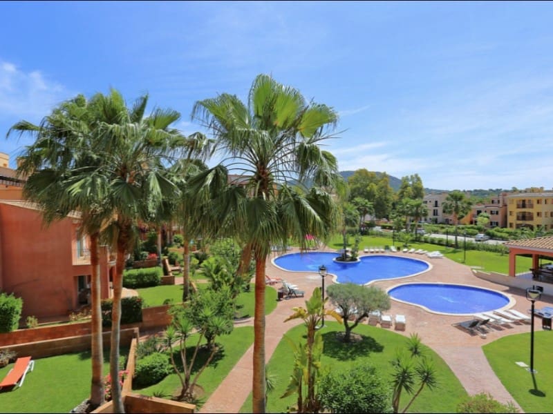 3 quarto Apartamento para arrendar em Santa Ponsa com piscina garagem - 2 500 € (Ref: 9890073)
