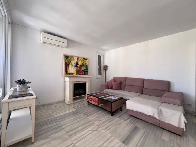 2 soveværelse Penthouse til leje i Santa Ponsa, Calvià med swimmingpool - € 2.200 (Ref: 9912823)