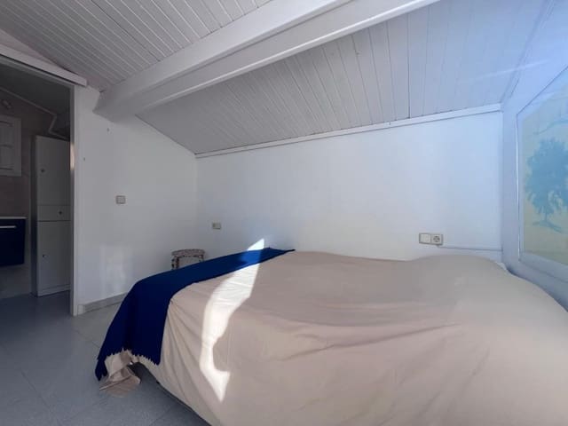 2 soveværelse Penthouse til leje i Santa Ponsa, Calvià med swimmingpool - € 2.200 (Ref: 9912823)