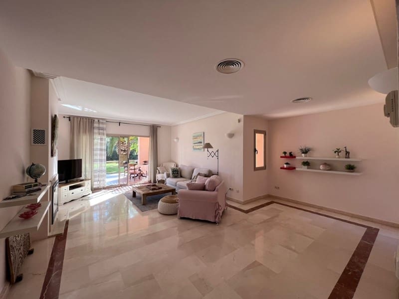 2 sovrum Lägenhet att hyra i Santa Ponsa med pool garage - 2 000 € (Ref: 9921954)