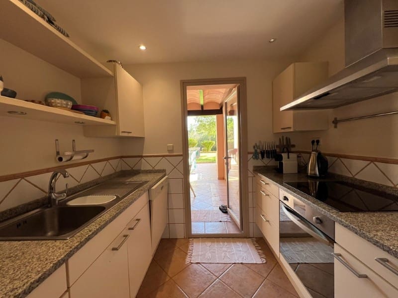 2 sovrum Lägenhet att hyra i Santa Ponsa med pool garage - 2 000 € (Ref: 9921954)