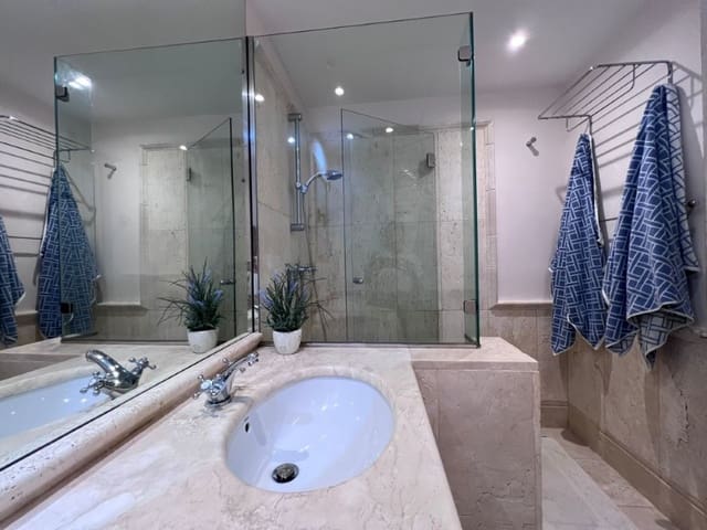 2 sovrum Lägenhet att hyra i Santa Ponsa, Calvià med pool garage - 2 000 € (Ref: 9921954)