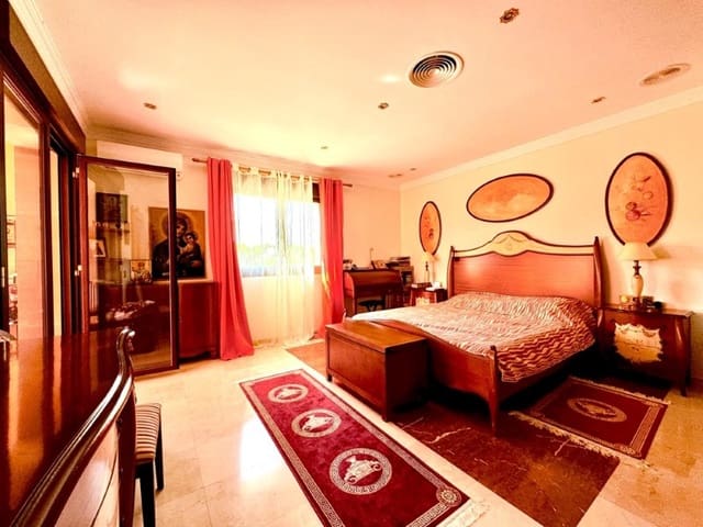 5 chambre Villa/Maison à vendre à El Toro / Port Adriano, Calvià avec piscine garage - 1 790 000 € (Ref: 9937877)