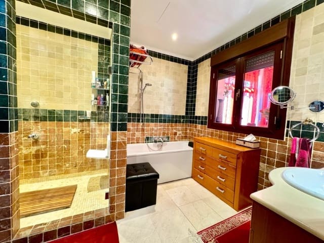 5 chambre Villa/Maison à vendre à El Toro / Port Adriano, Calvià avec piscine garage - 1 790 000 € (Ref: 9937877)