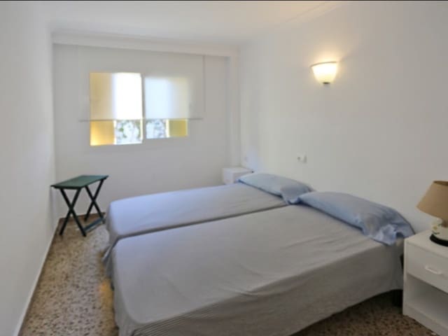 3 bedroom Apartment for rent in Santa Ponsa, Calvià with garage - € 1,700 (Ref: 9947559)