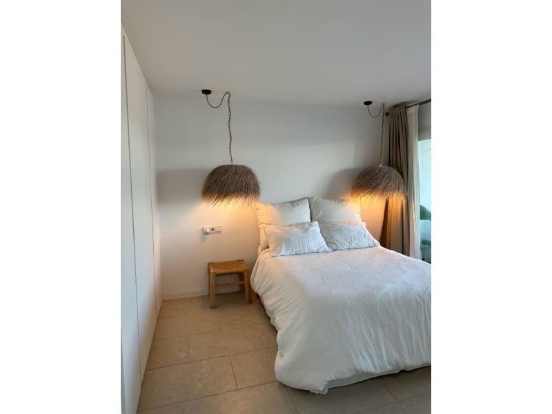 2 bedroom Apartment for rent in Santa Ponsa with garage - € 2,290 (Ref: 9952352)