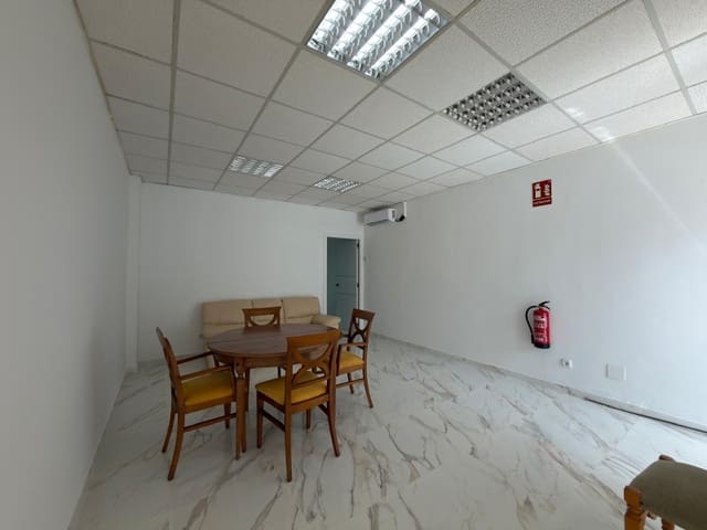 Erhverv til leje i Cala Vinyes / Cala Vinyas / Cala Viñas, Calvià - € 1.200 (Ref: 9957661)