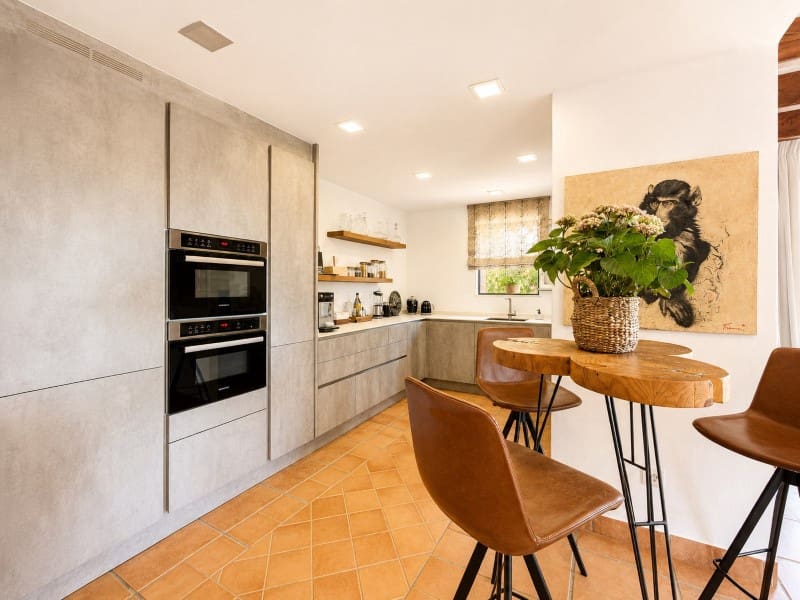 3 soverom Leilighet til salgs i Santa Ponsa med svømmebasseng garasje - € 1 350 000 (Ref: 9970333)