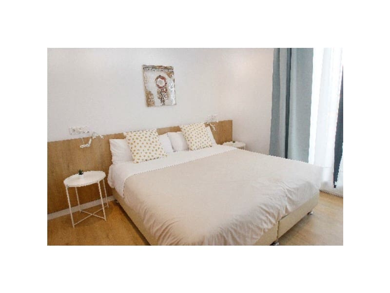 Chalet de 6 habitaciones en Santa Ponsa en alquiler con piscina - 11.500 € (Ref: 9982690)