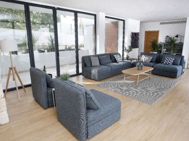 Chalet de 6 habitaciones en Santa Ponsa, Calvià en alquiler con piscina - 11.500 € (Ref: 9982690)